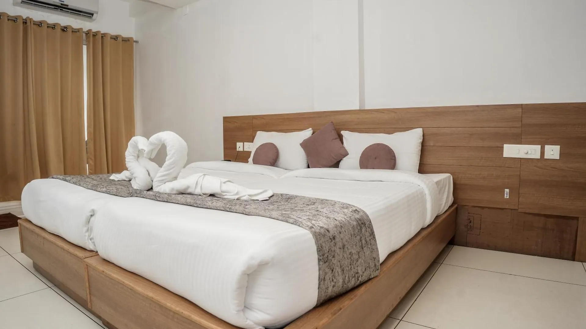 Hotel Lets Stay Kochi
