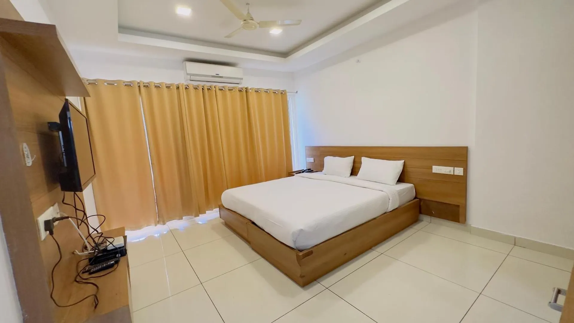Hotel Lets Stay Kochi