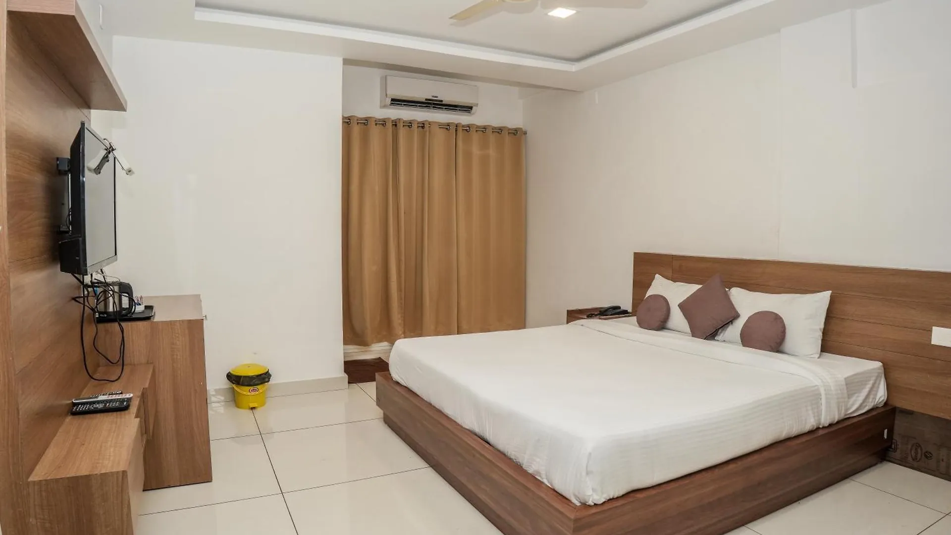 Hotel Lets Stay Kochi