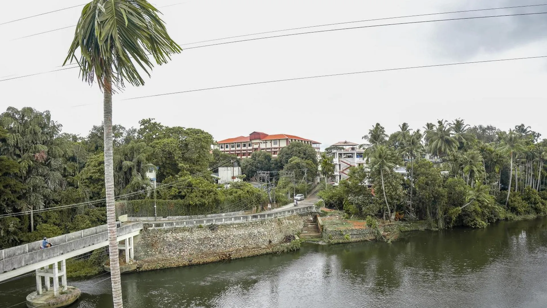 Hotel Lets Stay Kochi