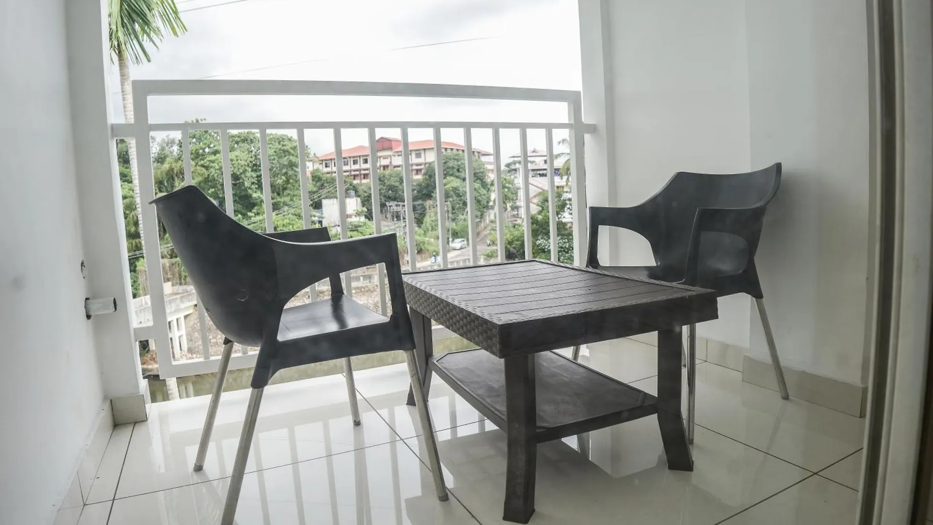 Hotel Lets Stay Kochi