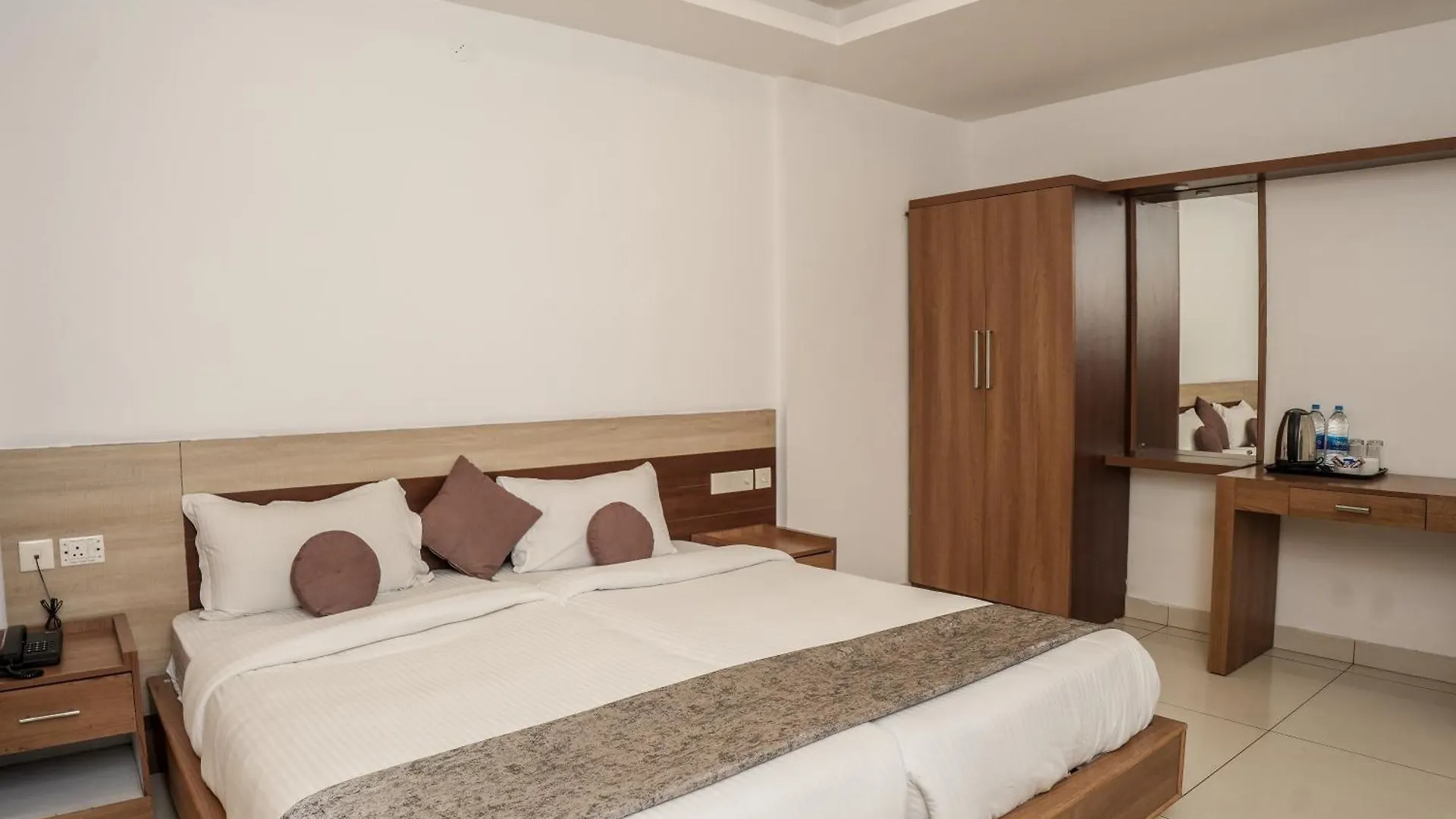 Hotel Lets Stay Kochi